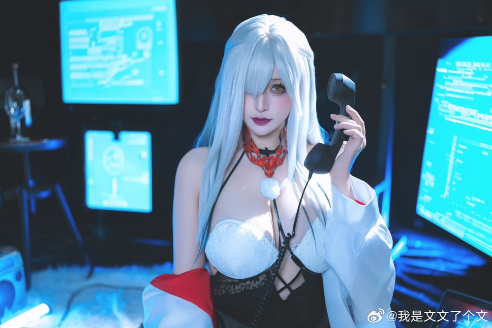 cosplay 无期迷途 雷温@我是文文了个文