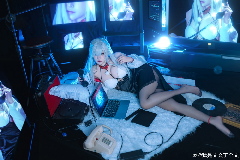 cosplay 无期迷途 雷温@我是文文了个文