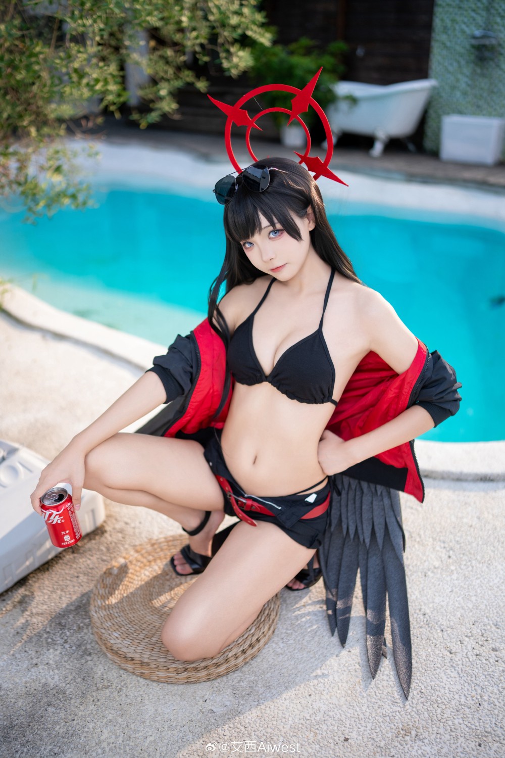 cosplay 老师…难不成以为我是温室里精心呵护的大小姐，嗯？ 蔚蓝档案 仲正一花@艾西Aiwest