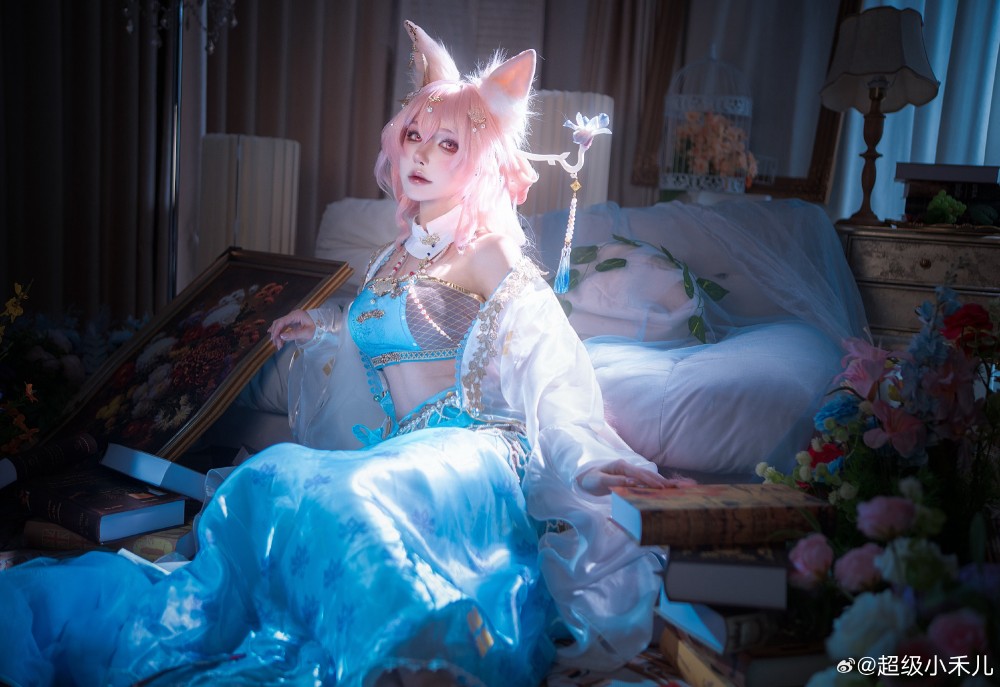 cosplay 明日方舟 鸿雪「行梦侧畔」/@超级小禾儿