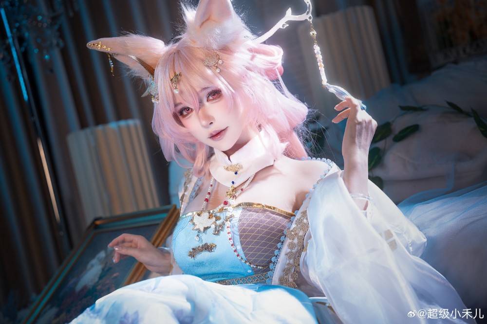 cosplay 明日方舟 鸿雪「行梦侧畔」/@超级小禾儿