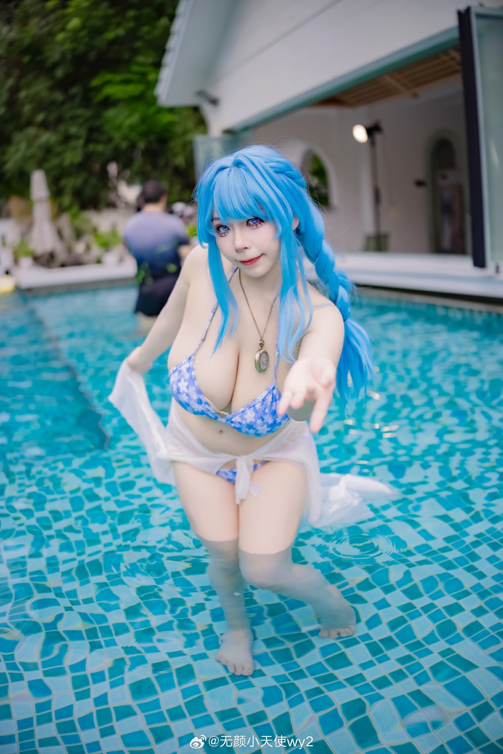 那个…果然还是穿着泳衣效果会更好吧？Nikke:胜利女神 海伦@无颜小天使wy2