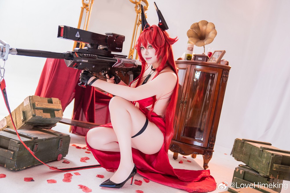 cosplay 胜利女神nikke 小红帽@LoveHimeking